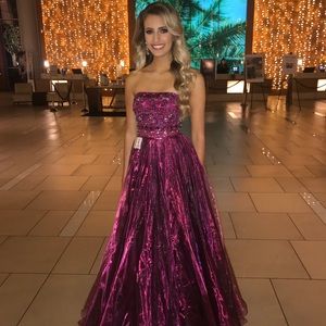 STUNNING Purple Sherri Hill - Size 2